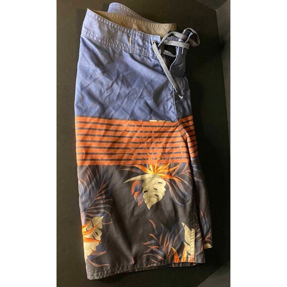 Quiksilver Surf Board Shorts Mens 29 Floral Stripes Beach Swim Trunks - Picture 4 of 8